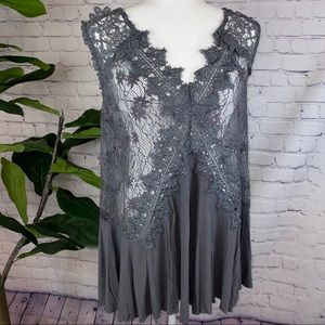 Pol Grey Sleeveless Tunic/Dress/Top w Lace Detail